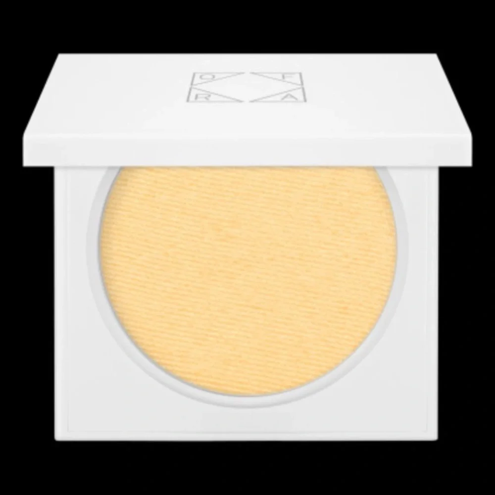 ✨ Ofra Cosmetics Pressed Banana Powder